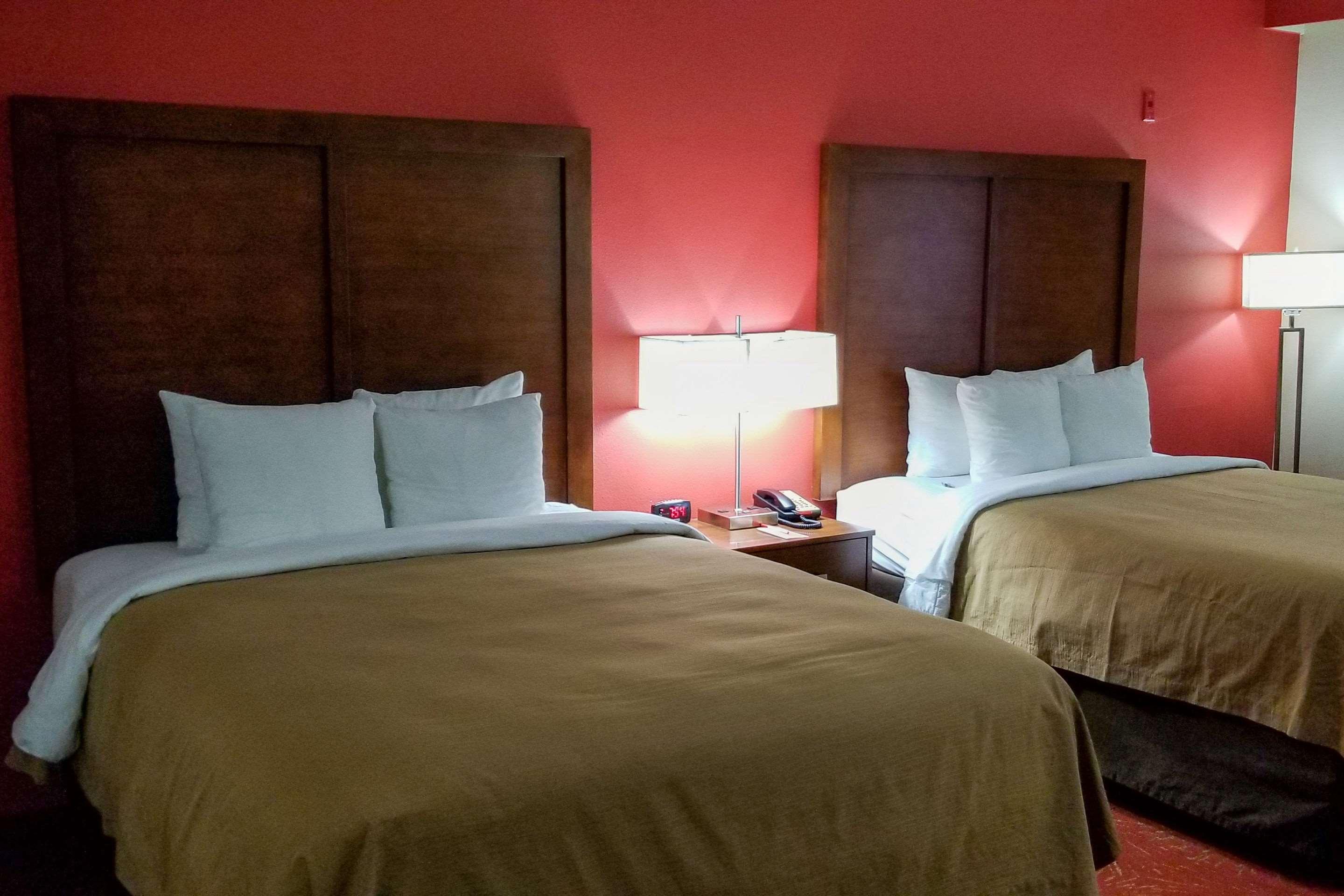 Econo Lodge Inn&Suites East Houston Esterno foto