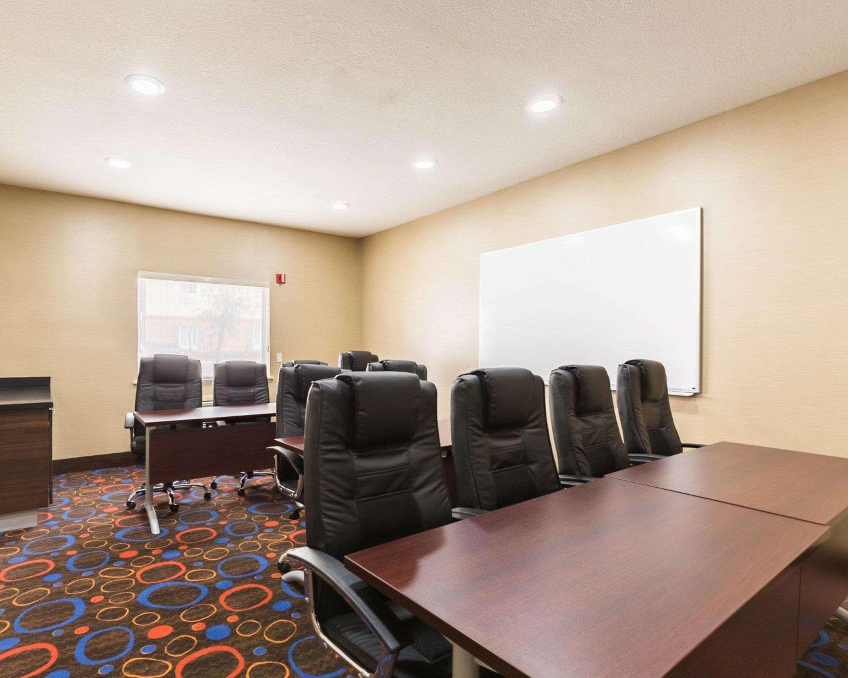 Econo Lodge Inn&Suites East Houston Esterno foto