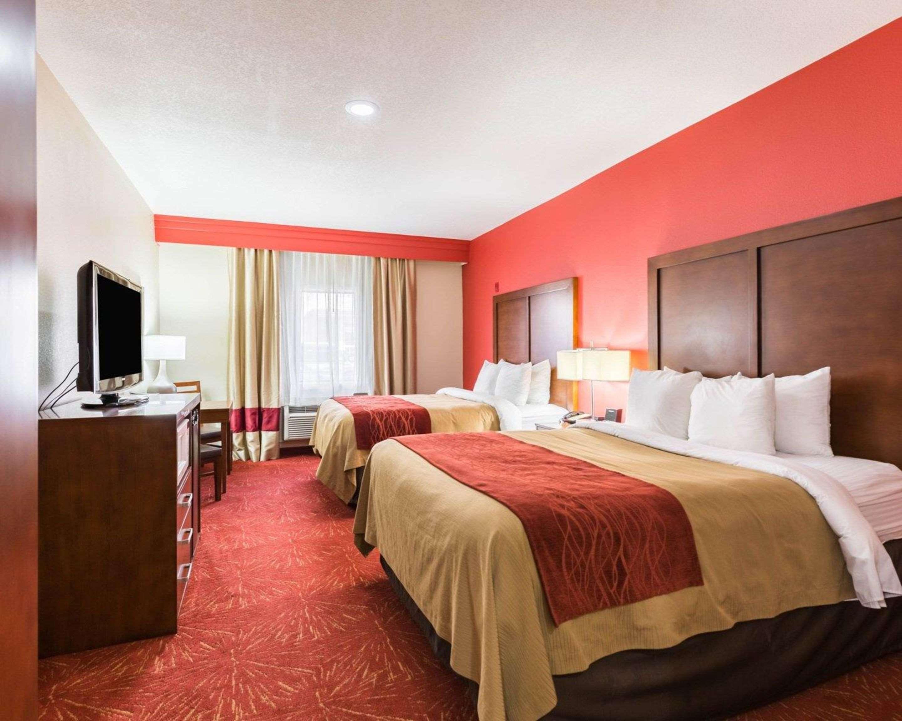 Econo Lodge Inn&Suites East Houston Esterno foto