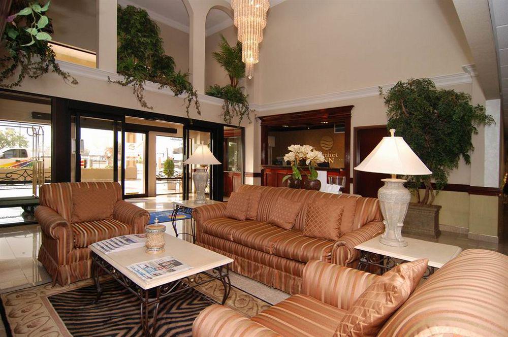Econo Lodge Inn&Suites East Houston Esterno foto