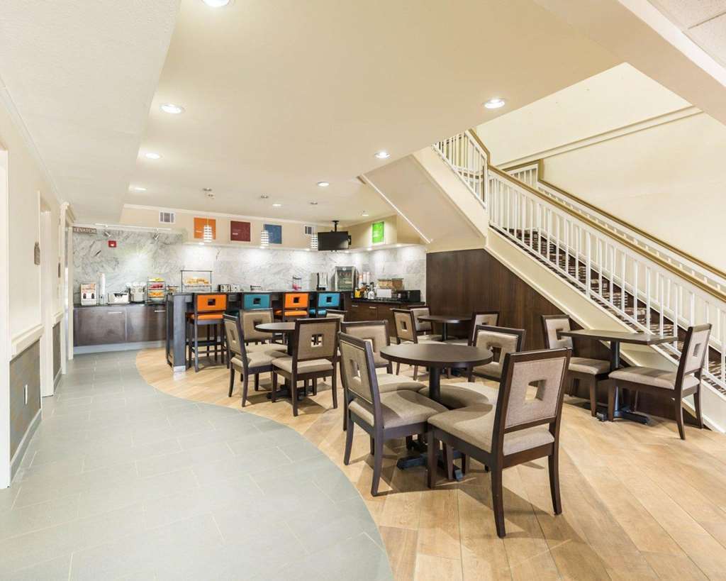 Econo Lodge Inn&Suites East Houston Ristorante foto